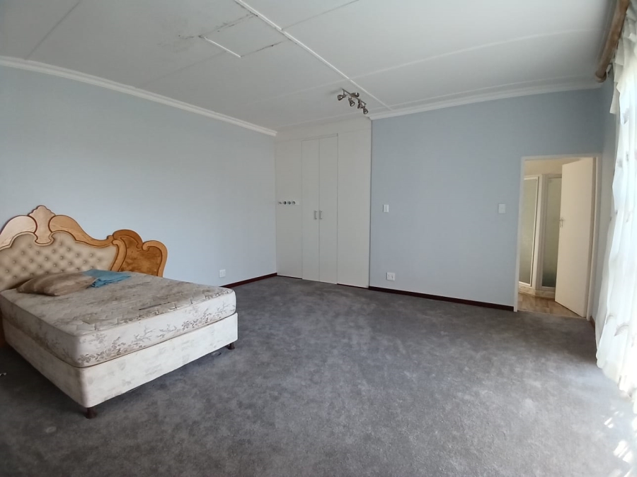 7 Bedroom Property for Sale in Sasolburg Ext 4 Free State